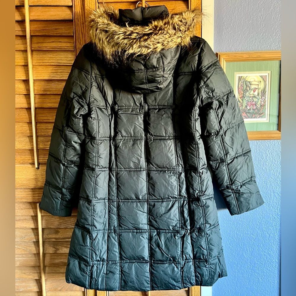 NWOT Weatherproof Black Down Puffer Coat Parka with Removable Faux Fur Hood S - Picture 2 of 16